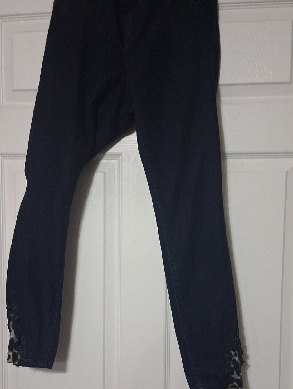 Skinny Dark Blue Jeans with Black Lace & Leopard Trim Sz 12   31" Inseam